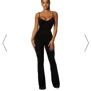 Naked wardrobe burnout 2 piece set